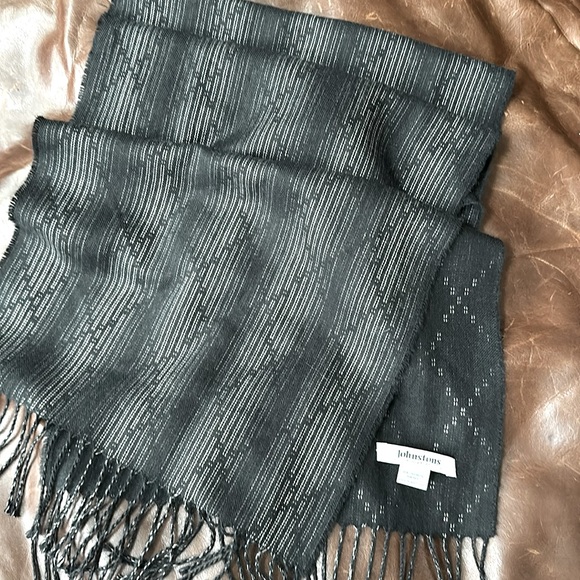 JOHNSTONS OF ELGIN CASHMERE SILK LONG SCARF